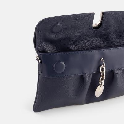 White Buffalo Product - بند بلند دارد<br>طول 29cm<br>ارتفاع 15cm<br>عمق 3cm
<br> - Navy Blue - 4