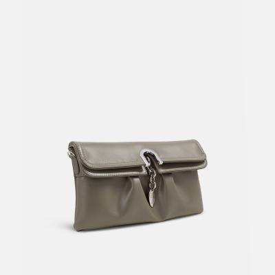 White Buffalo Product - بند بلند دارد<br>طول 29cm<br>ارتفاع 15cm<br>عمق 3cm
<br> - Olive - 2
