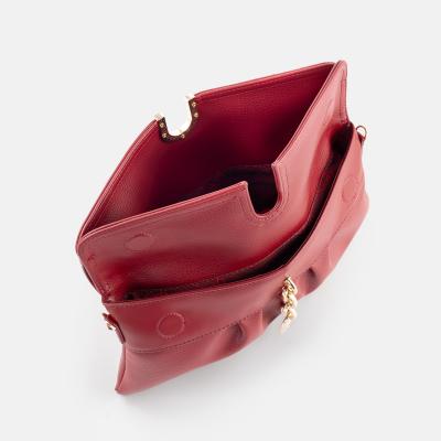 White Buffalo Product - بند بلند دارد<br>طول 29cm<br>ارتفاع 15cm<br>عمق 3cm
<br> - Carmine - 1