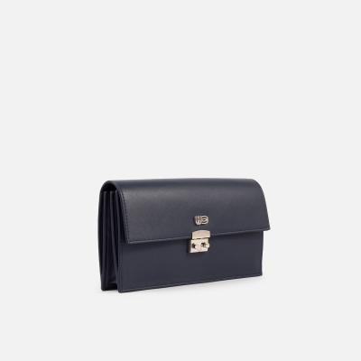 White Buffalo Product - بند بلند دارد<br>طول 23cm<br>ارتفاع 13cm<br>عمق 4cm
<br> - Navy Blue - 6