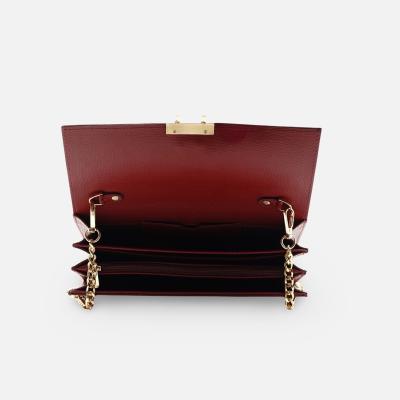 White Buffalo Product - بند بلند دارد<br>طول 23cm<br>ارتفاع 13cm<br>عمق 4cm
<br> - Carmine - 1