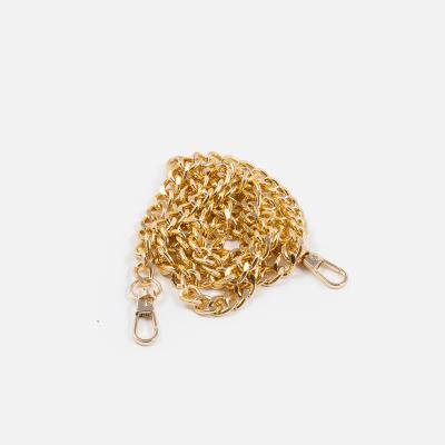 White Buffalo Product - بند بلند دارد<br>طول 23cm<br>ارتفاع 13cm<br>عمق 4cm
<br> - Dark Cream - 5