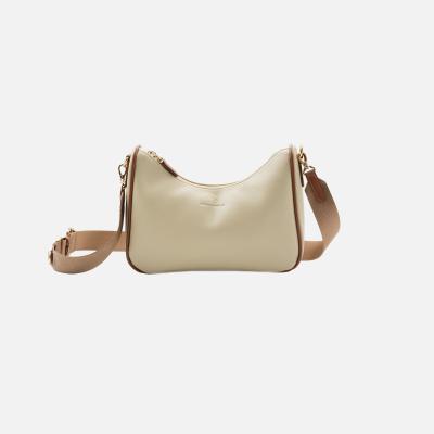 White Buffalo Product - بند بلند دارد<br>طول 27cm<br>ارتفاع 20cm<br>عمق 9cm<br> - Cream - Golden - 5
