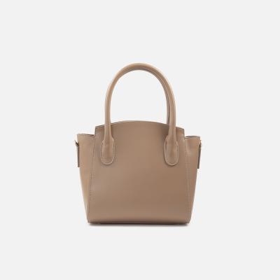 White Buffalo Product - بند بلند دارد<br>طول 28cm<br>ارتفاع 21cm<br>عمق 13cm<br> - Dark Cream - 1