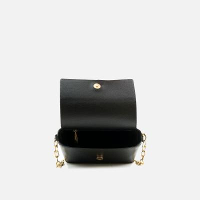 White Buffalo Product - بند بلند دارد<br>طول 19cm<br>ارتفاع 12cm<br>عمق 10cm<br> - Black - 1