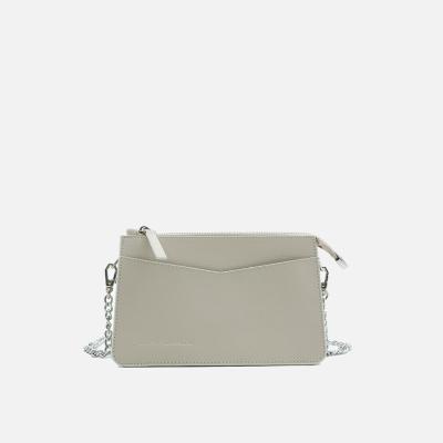 White Buffalo Product - بند بلند دارد<br>طول 24cm<br>ارتفاع 13cm<br>عمق 7cm<br> - Milky - 4