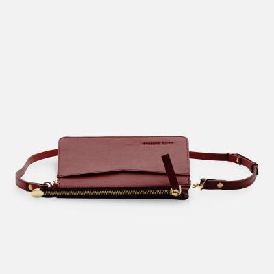 White Buffalo Product - بند بلند دارد<br>طول 24cm<br>ارتفاع 13cm<br>عمق 7cm<br> - Carmine - 3