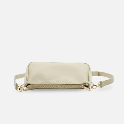 White Buffalo Product - بند بلند دارد<br>طول 24cm<br>ارتفاع 14cm<br>عمق 5cm<br> - Cream - 1