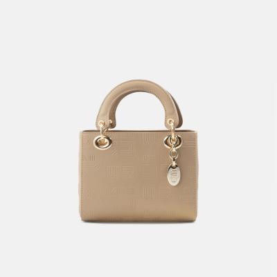 White Buffalo Product - بند بلند دارد<br>طول 19cm<br>ارتفاع 15cm<br>عمق 7cm<br> - Khaki Cream - 4