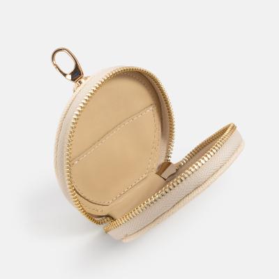 White Buffalo Product - بند بلند دارد<br>طول 9cm<br>ارتفاع 9cm<br>عمق 2cm<br> - Milky - 3
