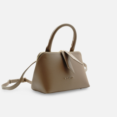 White Buffalo Product - بند بلند دارد<br>طول 22cm<br>ارتفاع 15cm<br>عمق 9cm<br>